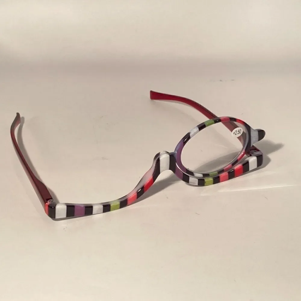 0988 Makeup Cosmetic 2.50 Flip Magnifying Glasses For Precision Application N…
